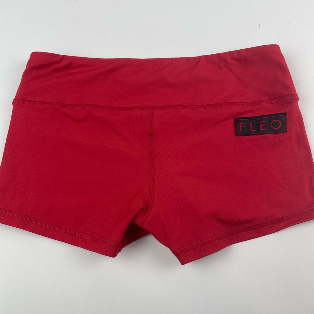 Fleo red medium original shorts